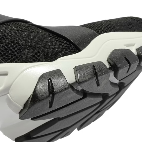 JENNIFER LOPEZ CEMENT 82 SPORT SNEAKER- BLACK/WHITE SIZE 7.5 (NEW WITH TAGS) - Picture 8 of 9